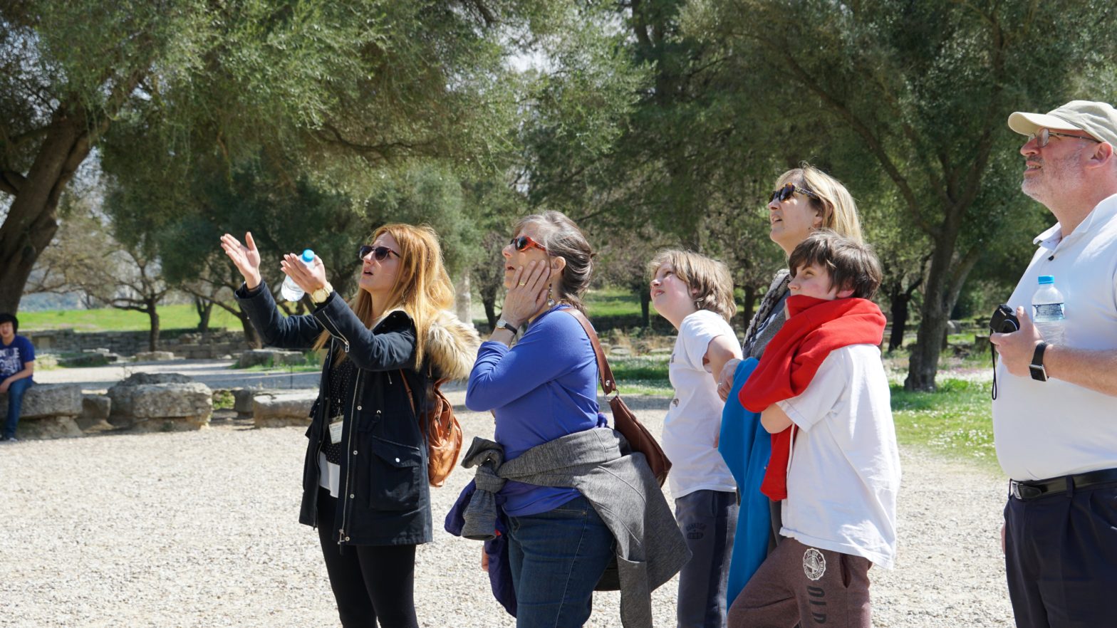 Athens Walking Private Tour – Licensed Tour Guide-Olive Sea Travel