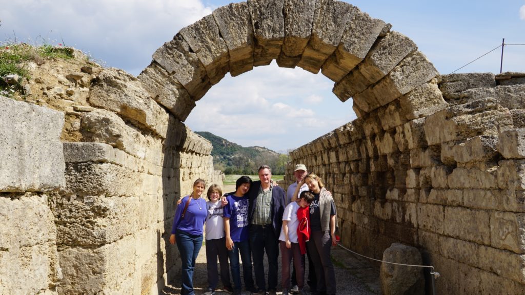 5 Days Private Tour: Meteora-Delphi-Olympia-Corinth-Mycenae & Nafplio