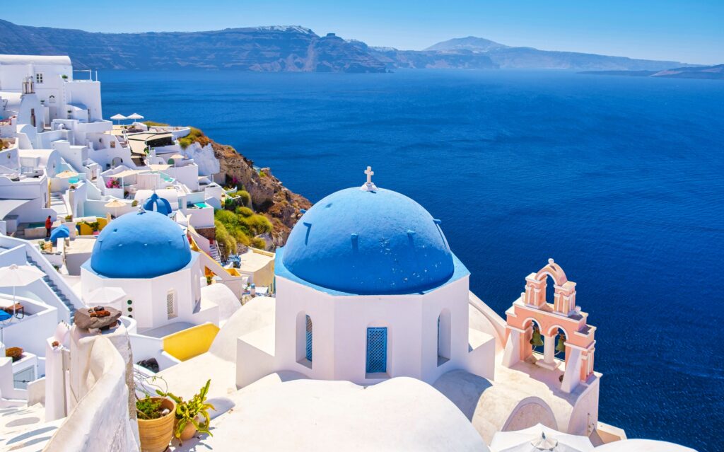 Half-Day Private Tour in Santorini with Wine Tasting 